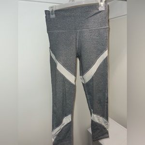 Aerie gray cut out leggings